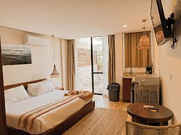 TWT CONDOS