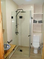 Dar Makai Surf Hotel