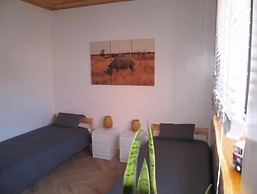 Dar Makai Surf Hotel