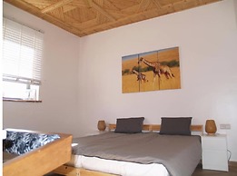 Dar Makai Surf Hotel