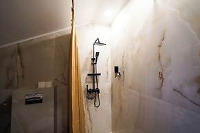 Svaja ApartHotel & Spa