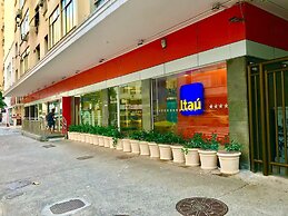 Plaza Copacabana - Conforto e Praia.