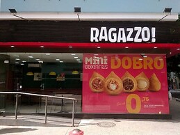 Plaza Copacabana - Conforto e Praia.