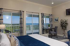 Majestic Heights Bed & Breakfast