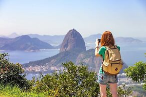 Proud Copacabana - Praia e Luxo.