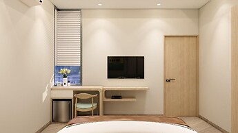 Aceotel Select Virat, Dewas Naka