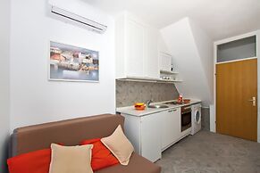 Apartment Center Marija best location