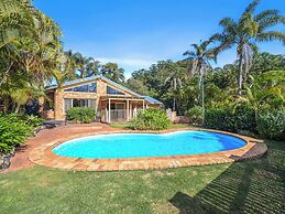 Tropic Lodge by Charlesworth
