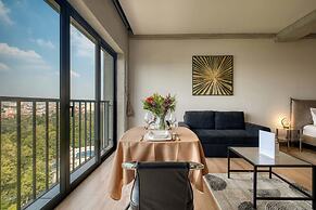 Stunning 1 BR Condo - Alameda Central - Downtown