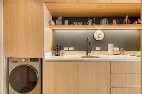 Stunning 1 BR Condo - Alameda Central - Downtown