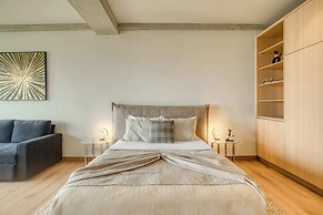 Stunning 1 BR Condo - Alameda Central - Downtown