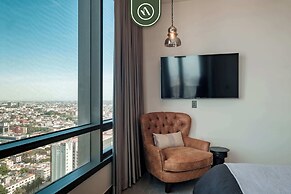 Studio Overlooking the Revolution Monument