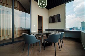 Studio With Amazing View - Great Location - Pool