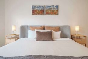 Luxury 2 BR Condo in Condesa