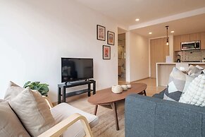 Luxury 2 BR Condo in Condesa
