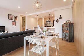 Luxury 2 BR Condo in Condesa