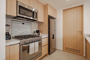 Luxury 2 BR Condo in Condesa