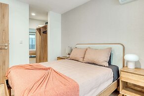 Luxury 2 BR Condo - Rooftop Pool With City View