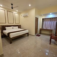 Hotel Raja Grand