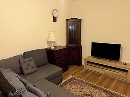 Larches Lane Retreat - Sleeps 5 - Wolverhampton