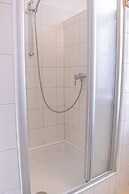 Modern 2BR City Apt Near Stadthalle