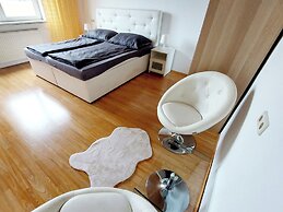 Guesthouse Graz Central for 9 People