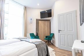 4BR Apartment for Groups Near Stadthalle