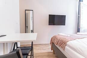 4BR Apartment for Groups Near Stadthalle