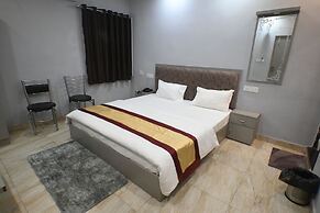 sandhya paying guest house