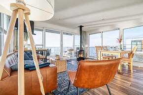 Bright Base With Coastal Access