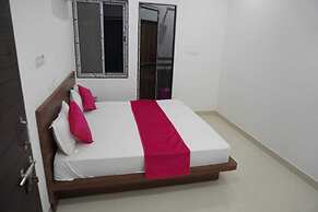 Hotel Shree Radhe Laxmi