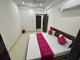 Hotel Shree Radhe Laxmi