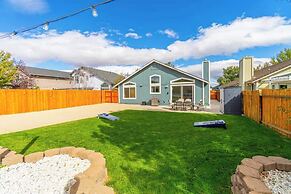 Modern Western Retreat Pet Friendly 4 Bed 2 Bath