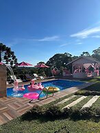 Pousada Pink Village