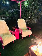 Pousada Pink Village