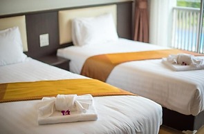 Swan Lake Hotel Sattahip