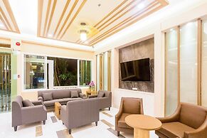Swan Lake Hotel Sattahip
