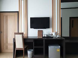 Swan Lake Hotel Sattahip