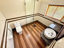 Maadathil cottages & Beach resort