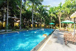 Green Bungalow Garden Resort