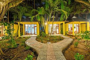 Green Bungalow Garden Resort