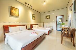 Green Bungalow Garden Resort
