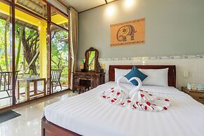 Green Bungalow Garden Resort