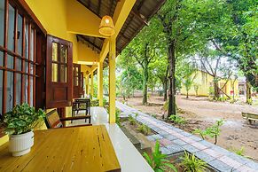 Green Bungalow Garden Resort