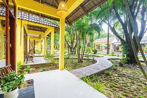 Green Bungalow Garden Resort