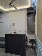 OnlyStay BeHappy Boutique House