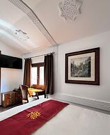 Hotel Boutique Casón De Los López