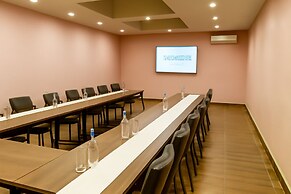 Silicon Inn By Suviraj Hotels