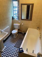 Rowden Abbey B&B