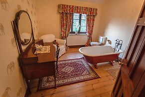 Rowden Abbey B&B